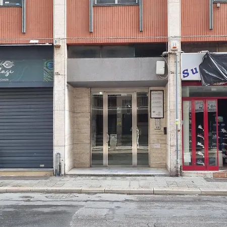 לינה וארוחת בוקר The Loft 27 בארי